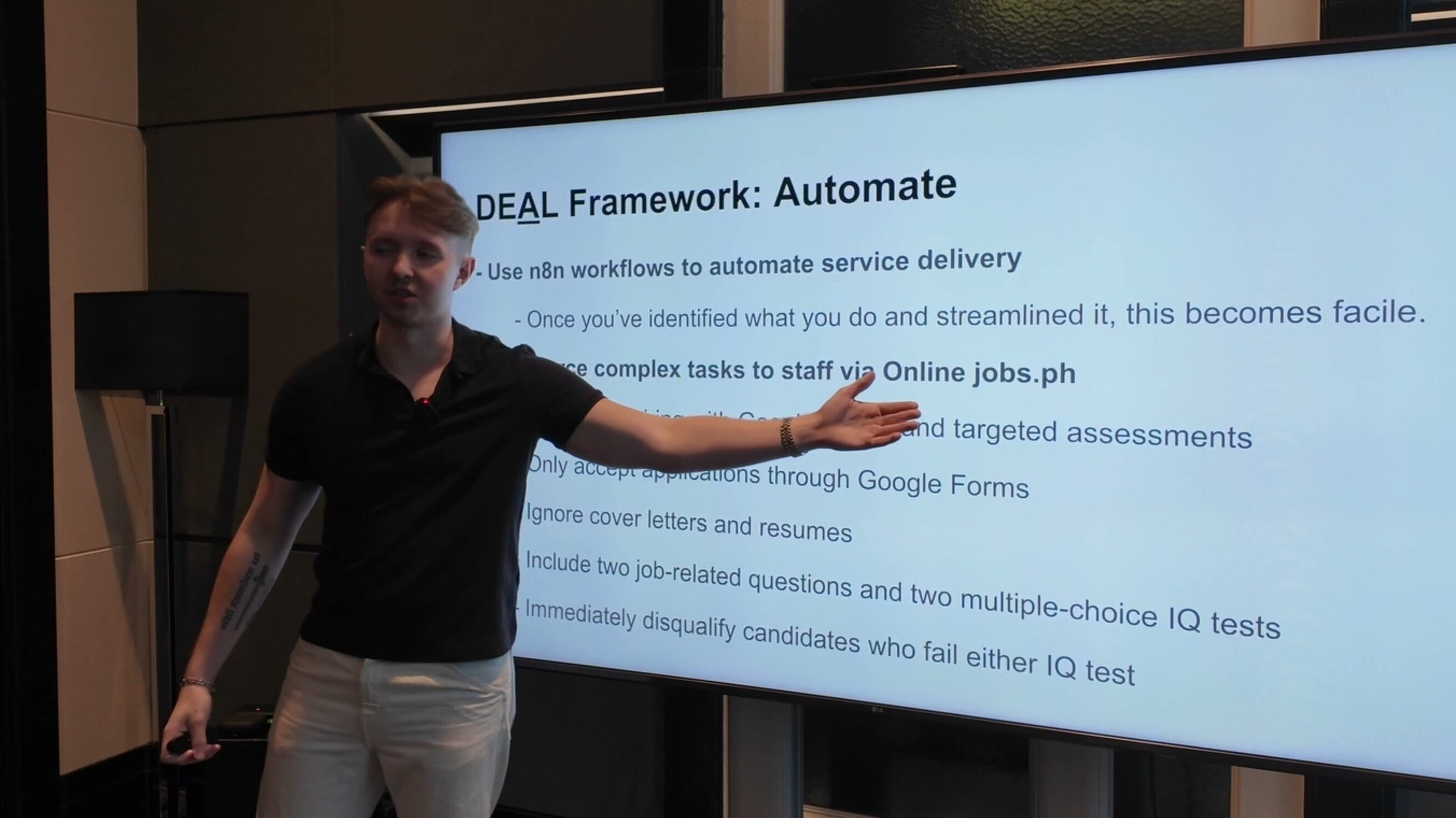 Eric Otten giving a keynote to business owners on scaling with AI